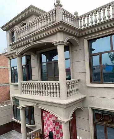 楚雄一新建房外墙